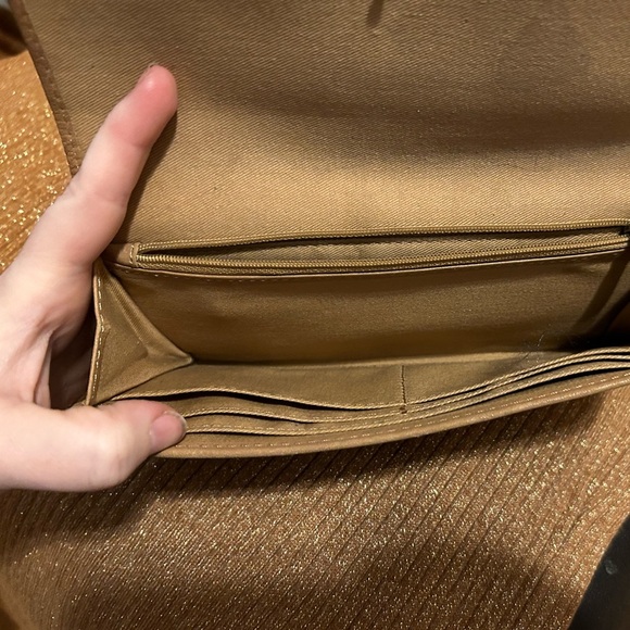 Fossil brown clutch wallet with key detailing preloved condition - Picture 6 of 9